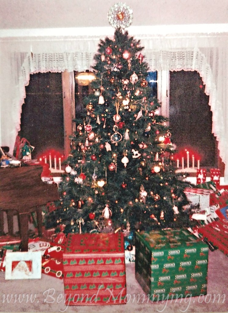 http://www.beyondmommying.com/blog/wp-content/uploads/2016/10/christmas-tree-746x1024.jpg