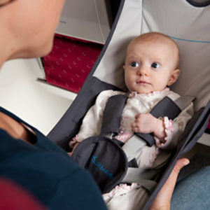 flyebaby-airplane-infant-seat-and-comfort-system-2_1024x1024