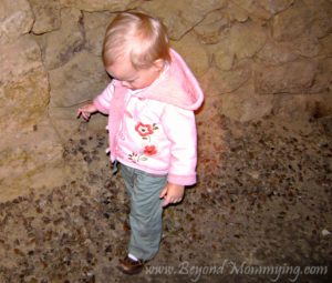 Traveling to Paris with Kids: visiting the catacombs