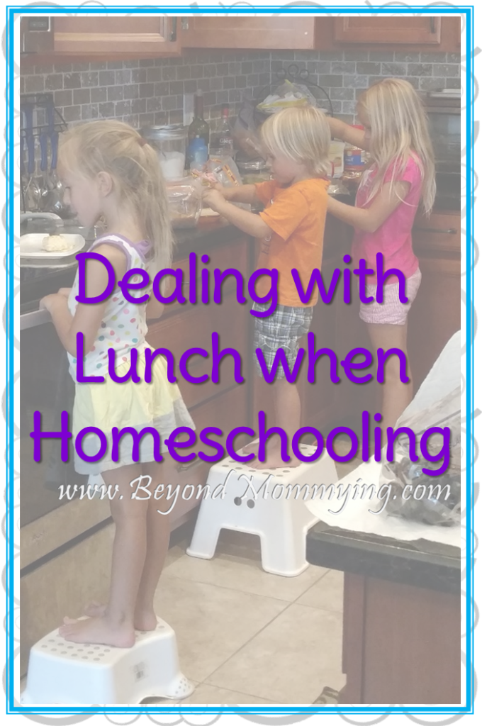 Ways to manage lunch when homeschooling. Different ideas for getting everyone fed in the middle of the day.
